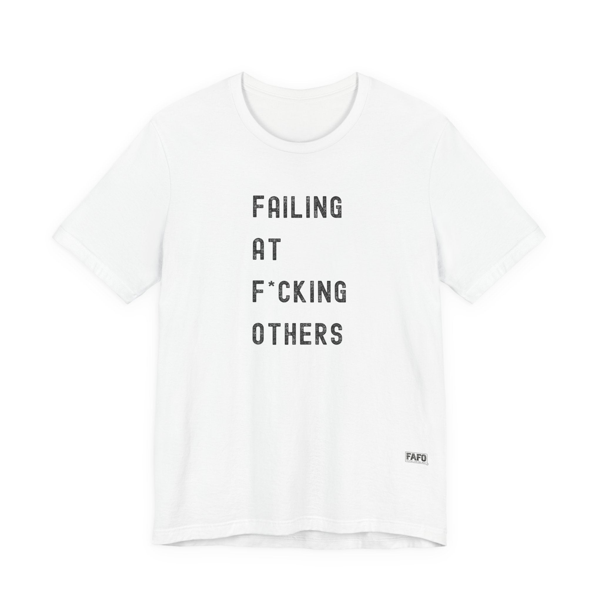 T-Shirt with design - product image